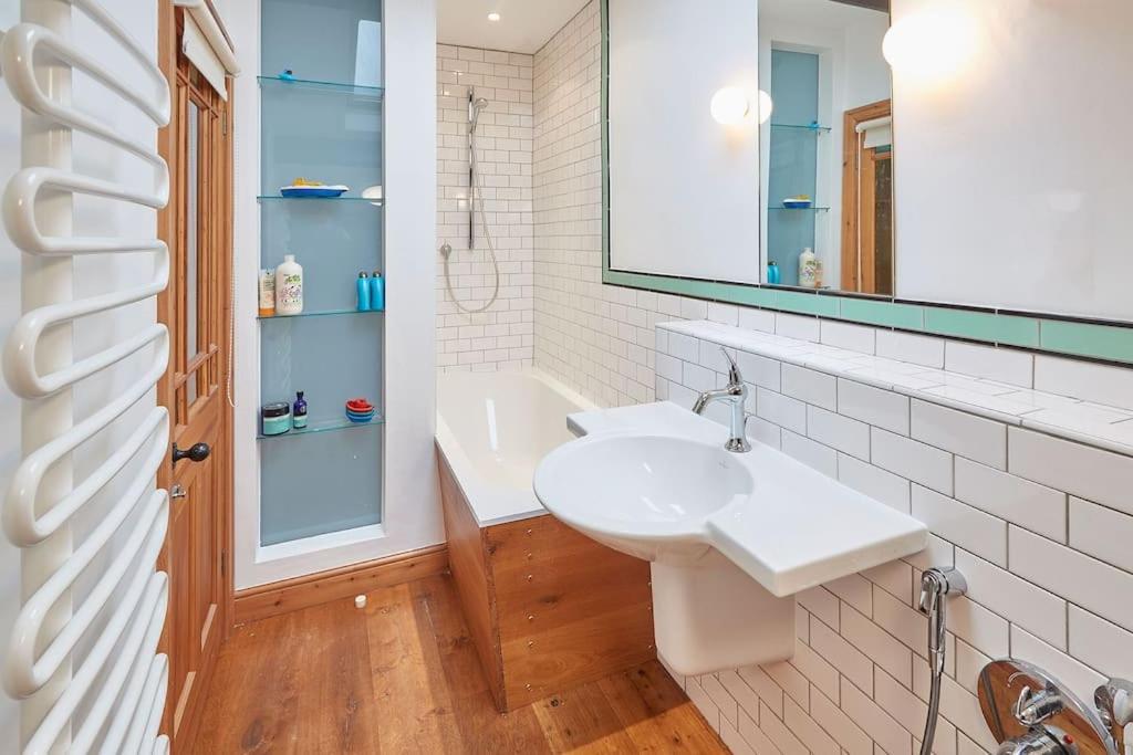 Stunning 3 Bed Yorkshire Dales Cottage แอปเปิลทรีวิค ภายนอก รูปภาพ