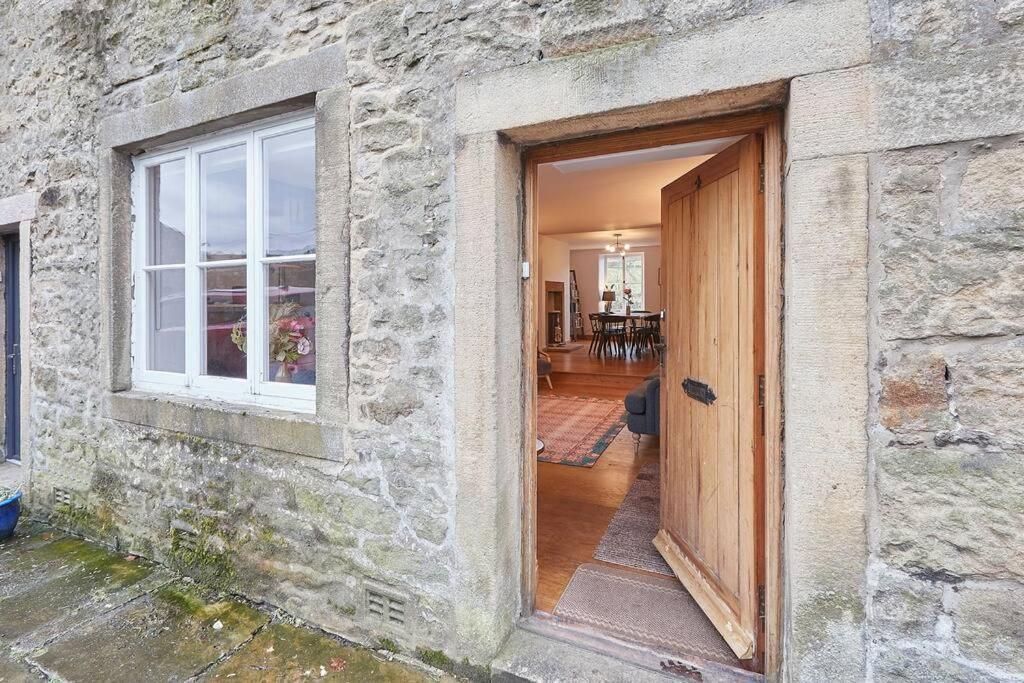 Stunning 3 Bed Yorkshire Dales Cottage แอปเปิลทรีวิค ภายนอก รูปภาพ